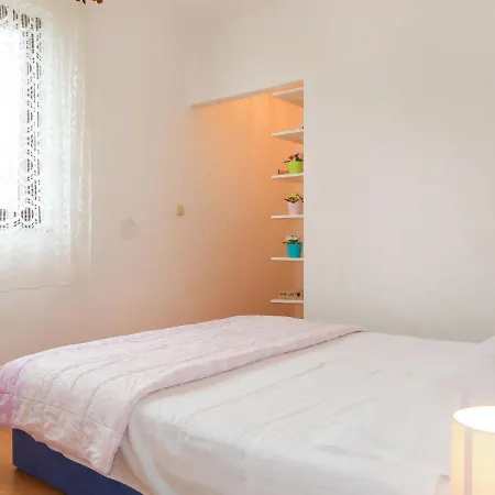 Rosic-1 By Interhome * Kornić