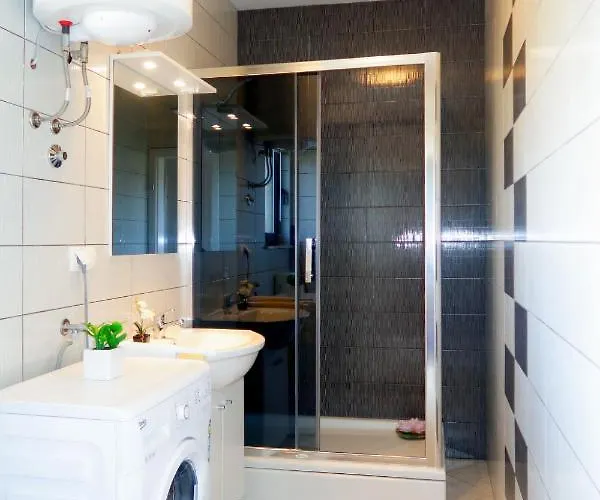 Rosic-1 By Interhome *